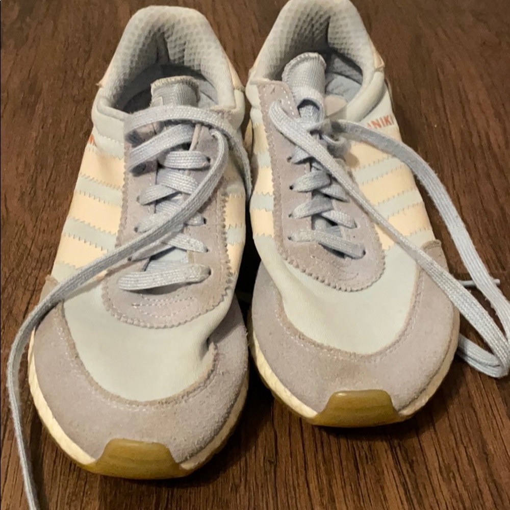adidas gazelle silver green womens Adidas I-5923 / Iniki Runner